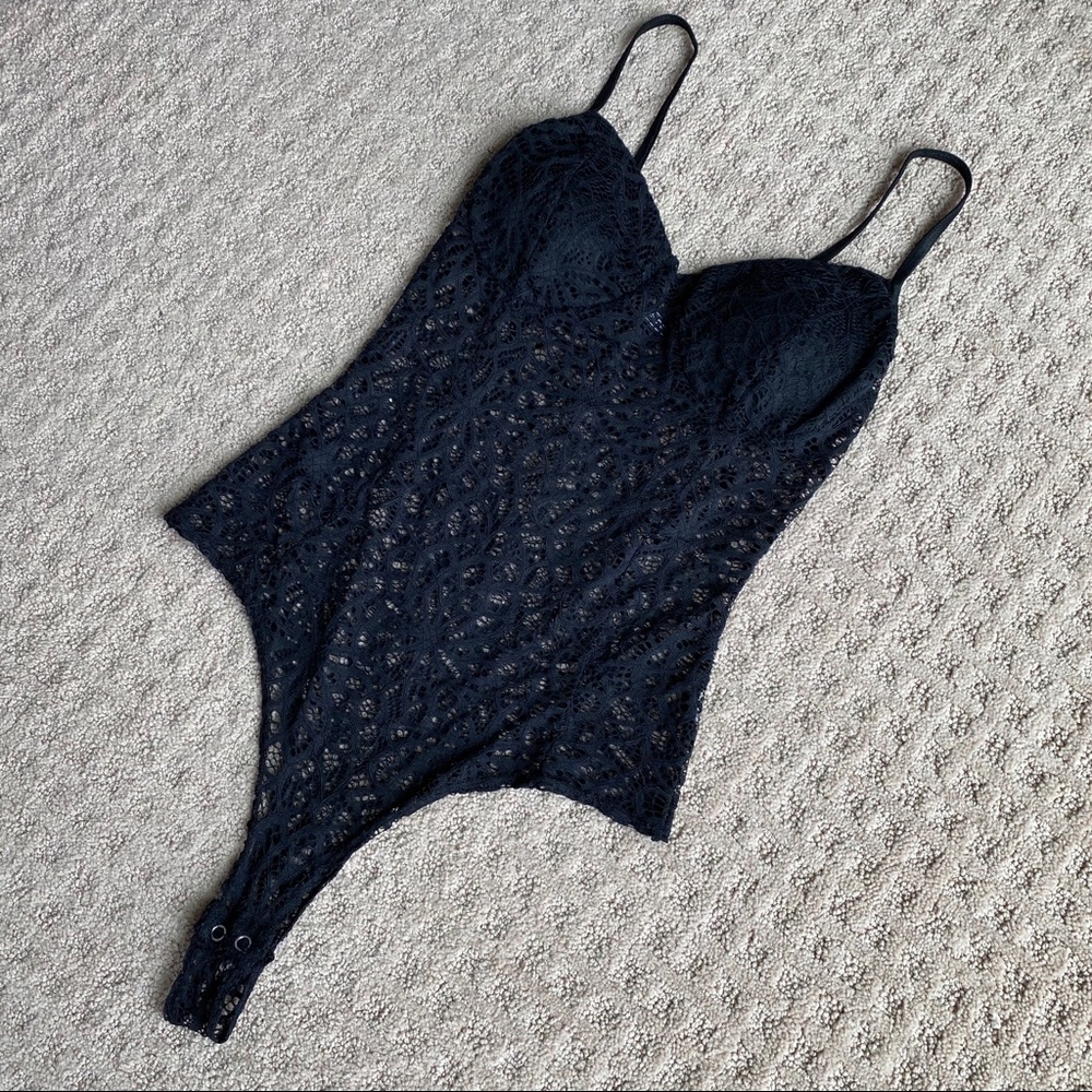 Lovely day lace bodysuit